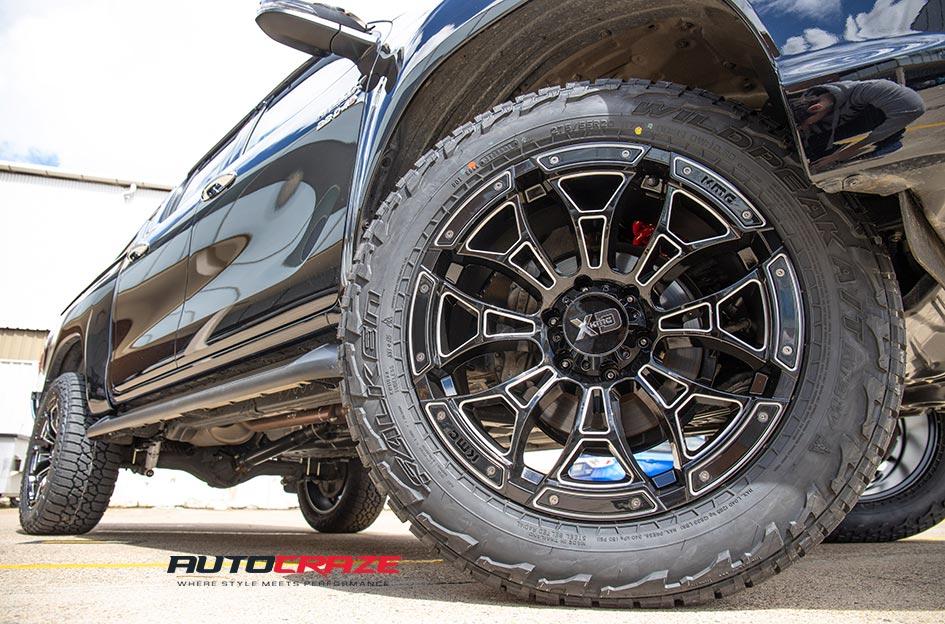 TOYOTA HILUX 4WD BONEYARD GLOSS BLACK MILLED